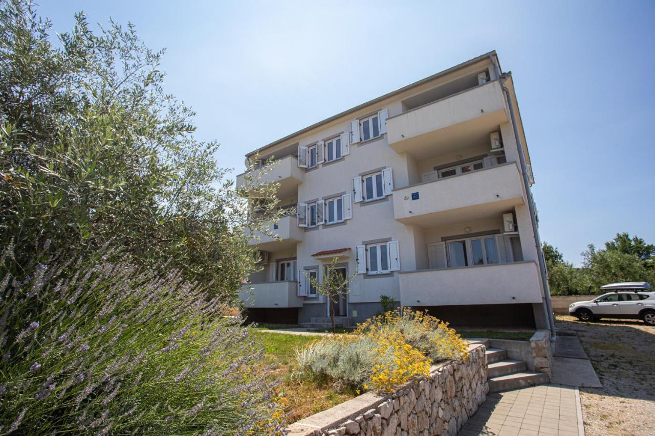 Apartments Katarina Šilo Εξωτερικό φωτογραφία