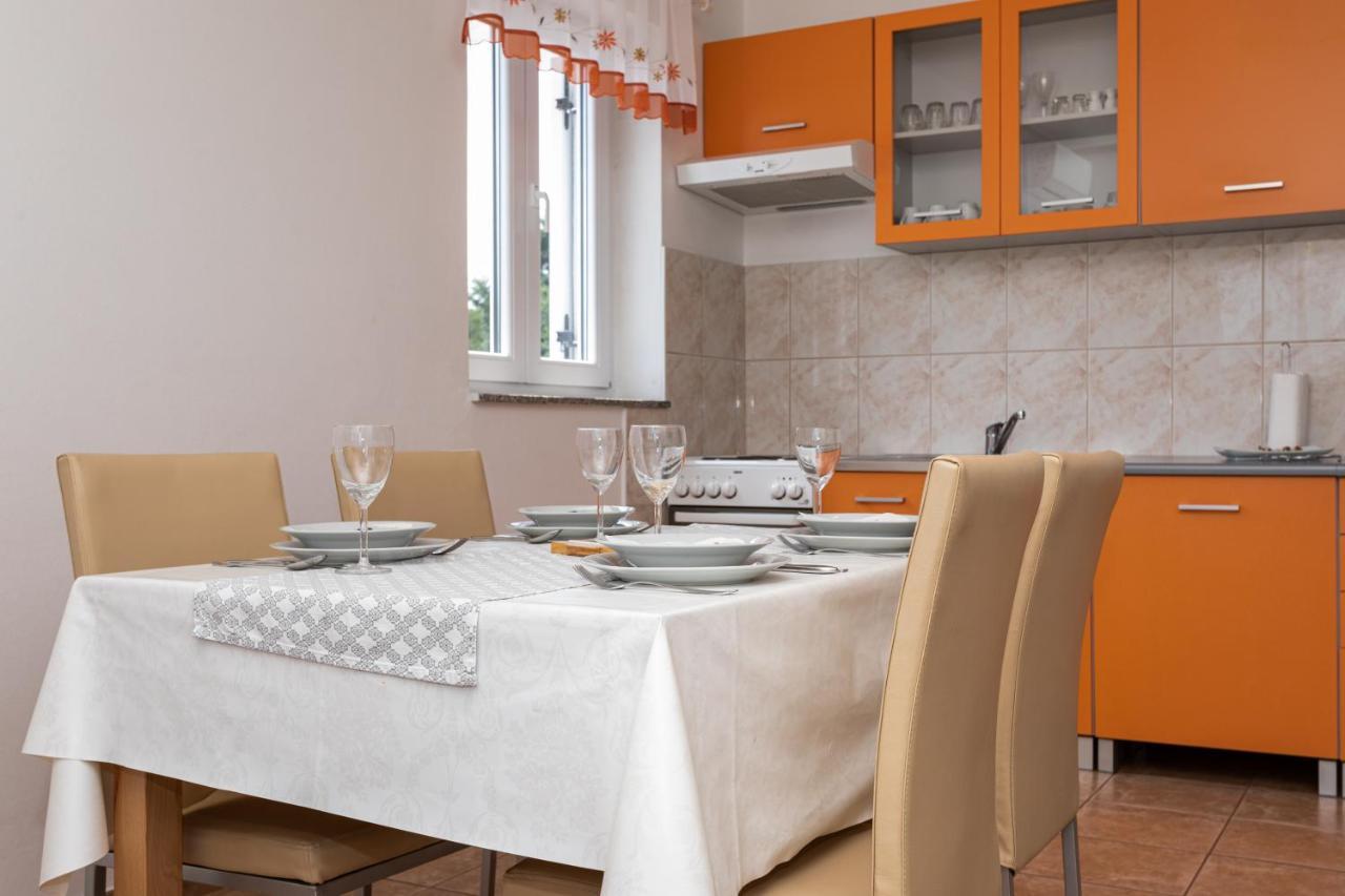 Apartments Katarina Šilo Εξωτερικό φωτογραφία