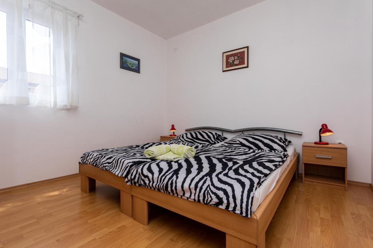 Apartments Katarina Šilo Εξωτερικό φωτογραφία