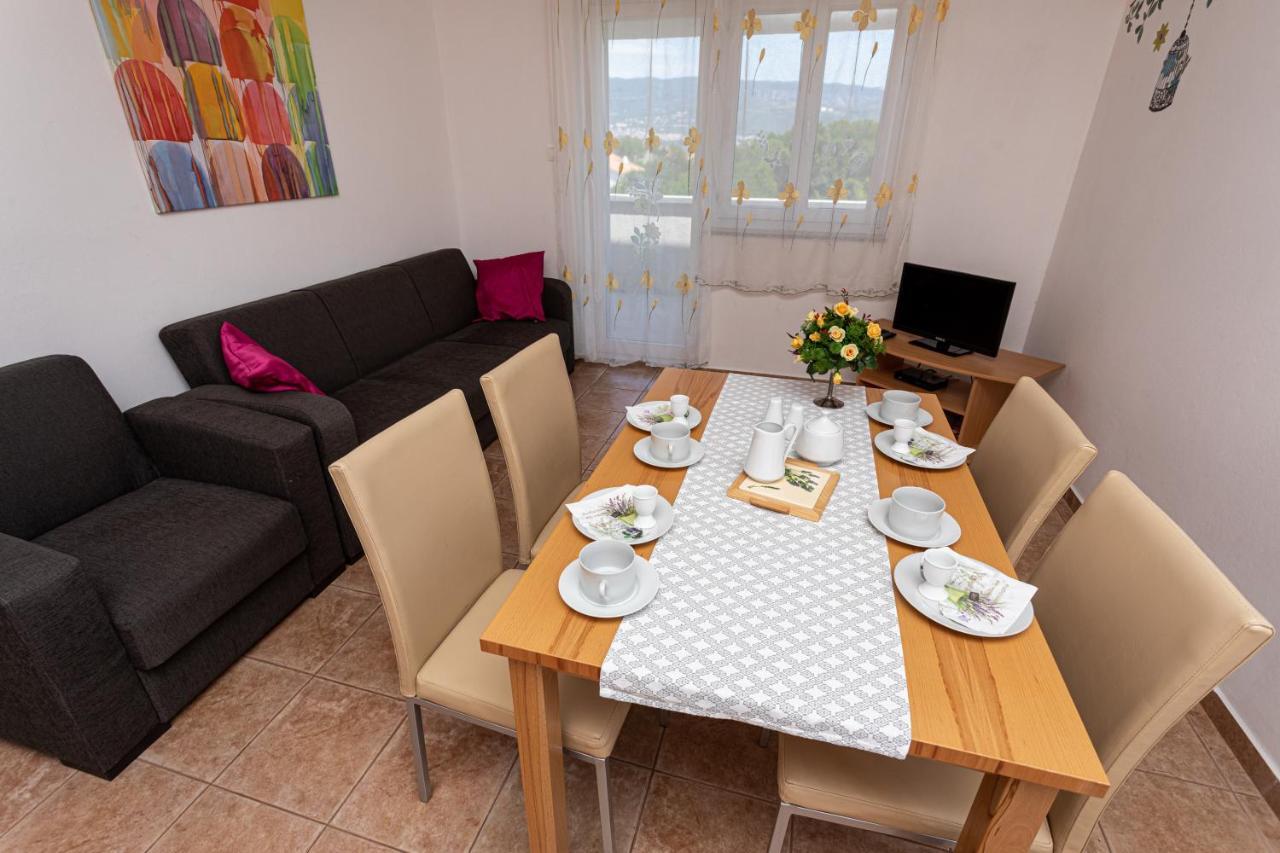 Apartments Katarina Šilo Εξωτερικό φωτογραφία