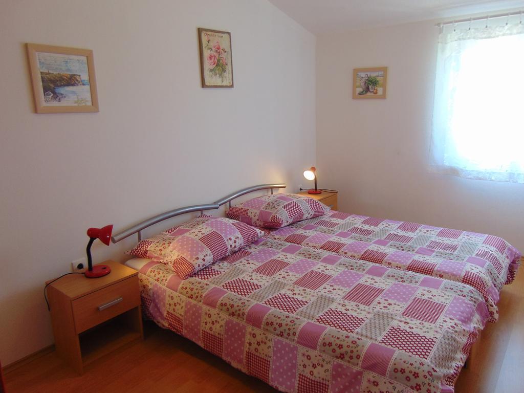 Apartments Katarina Šilo Εξωτερικό φωτογραφία